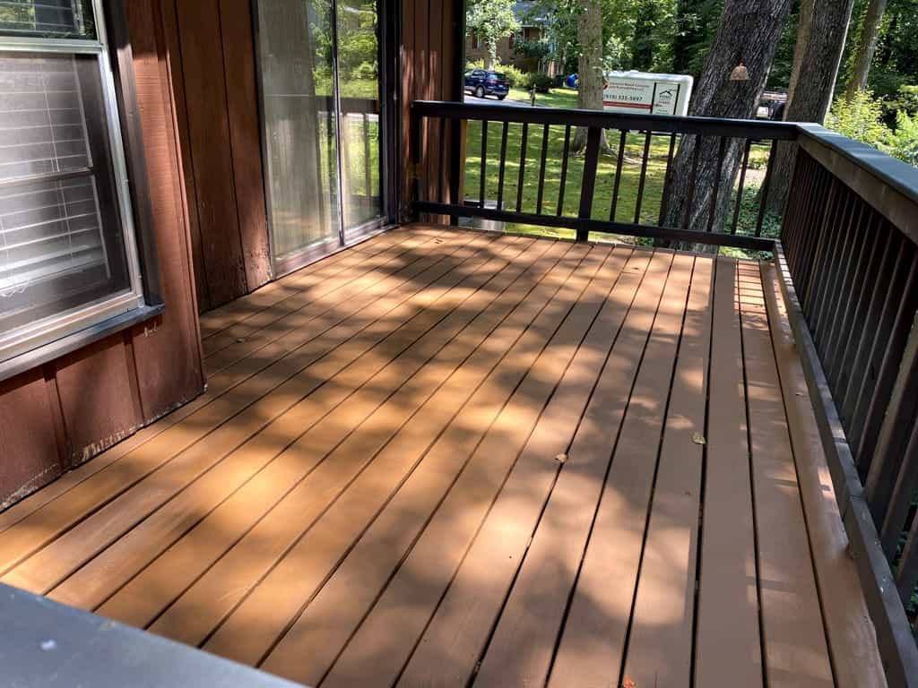 Erin Decking Replacement and Stain.